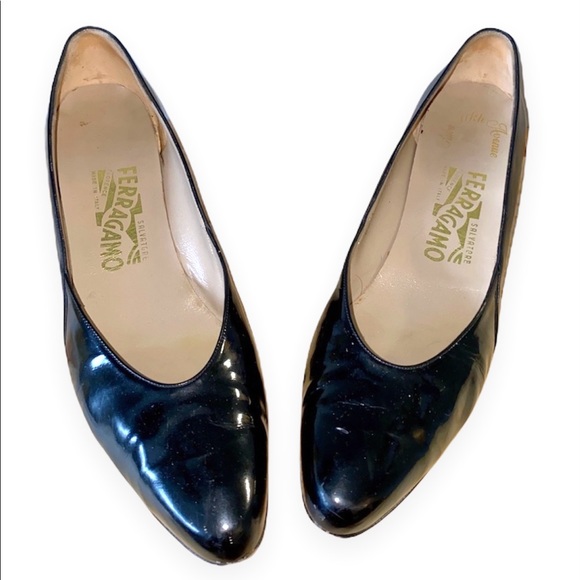 Salvatore Ferragamo Slate Black Low Wedges - Picture 2 of 7